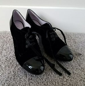 Johnston and Murphy Heel boots black